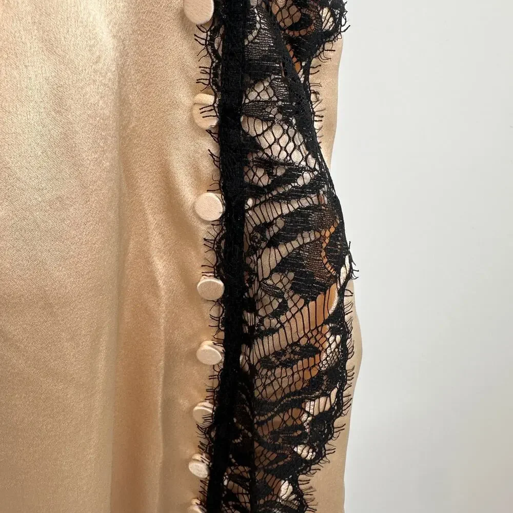 VICTORIAS SECRET NWT Champagne Slip Skirt with Black Lace Trim // XL